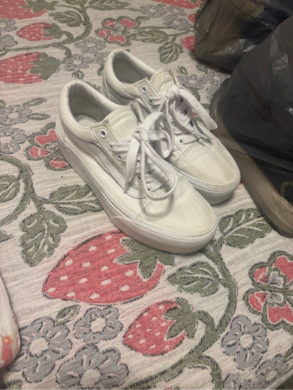 Vans White Low-Top Sneakers